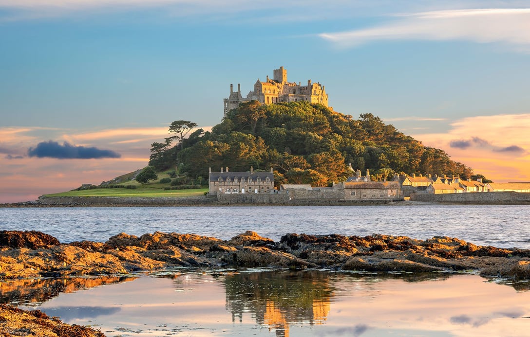 St-Michael-Mount-Cornwall-shutterstock_598753820