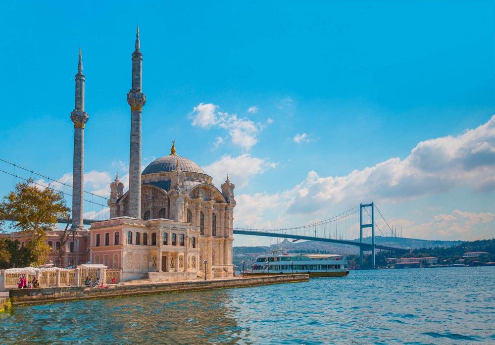 large_bosphorus-bridge-istanbul-shutterstock_533478358_9176d716b2
