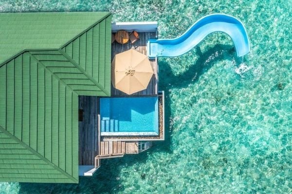 maldives villa large RG
